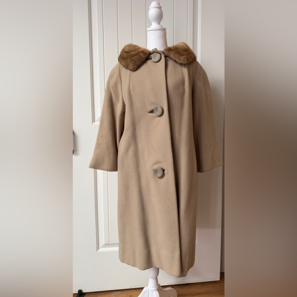 Vintage Women’s Union Made Fur Collar Wool Peacoat | Tan